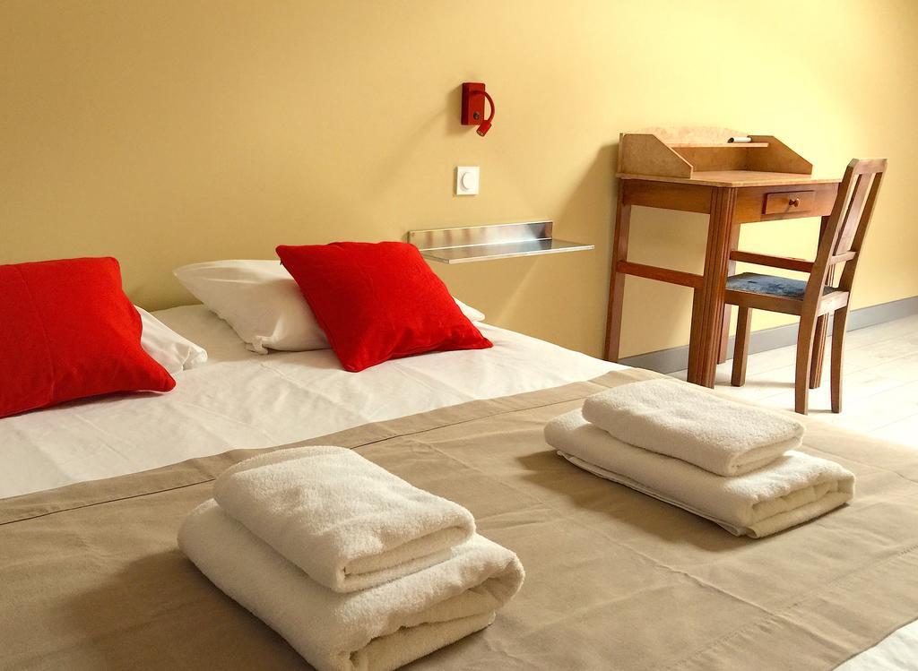 L'Estaminet Hotel Mazille ภายนอก รูปภาพ