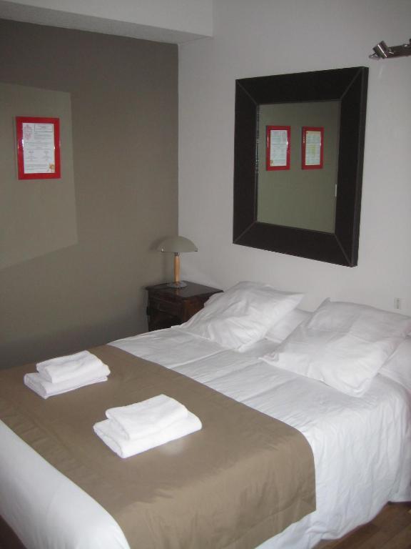 L'Estaminet Hotel Mazille ภายนอก รูปภาพ